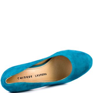 Chinese Laundrys 7 Moving On   Aqua Suede for 94.99