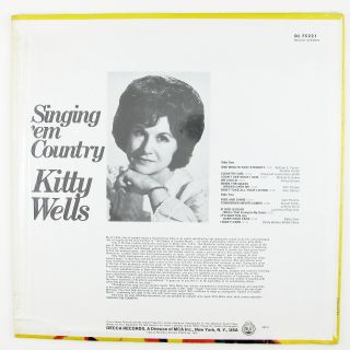 Kitty Wells Singing Em Country LP NM NM