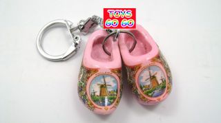 One Wooden Shoes Keyring Wedding Party Favor KYM002