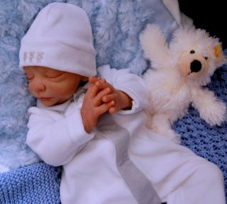 La Luna Nursery Brayden Reborn Baby Boy Limited Tummy Plate Nicole