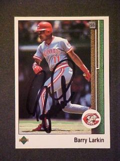 Barry Larkin Hand Signed 1989 Upper Deck Card