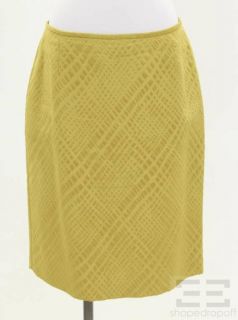 Tahari Arthur S. Levine 2pc Chartreuse Cap Sleeve Jacket & Skirt Suit