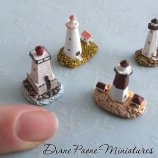 Lighthouse Collection 1   Set of 4   Dollhouse Miniature Decorative