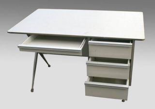 Mid Century Modern Raymond Lowey Industrial Metal Desk