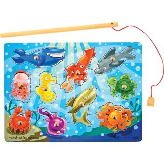 magnetic fishing pole to catch the ten, colorful sea friends / Ages