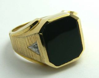 Elegant Black Onyx Diamond Gold Mens Ring