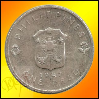 Philippines 1 Peso 1947 Douglas McArthur Silver Coin UNC