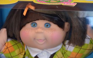 Cabbage Patch Kids Doll Madison Mara Brown Hair Freckles Teal Eyes