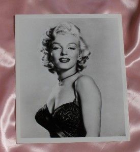 Marilyn Monroe Spaghetti Strap Dress Choker Necklace 8 x 10 Black