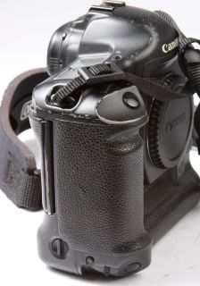 Canon EOS 1D Mark II N Digital Camera
