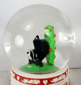 Looney Tunes Pepe Le Pew and Penelope Musical Snowglobe