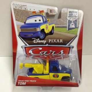 CARS Disney Pixar 2013 PISTON CUP Series RACE TOW TRUCK TOM  Mattel