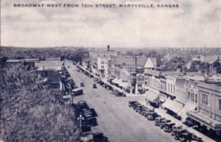 Vintage Broadway West from 10th St Marysville KS