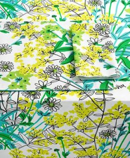 Vera Table Linens, 70 Wild Flowers Round Umbrella Tablecloth