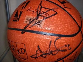 YOU ARE BIDDING ON A SPALDING OFFICIAL INDOOR/OUTDOOR BASKETBALL THAT