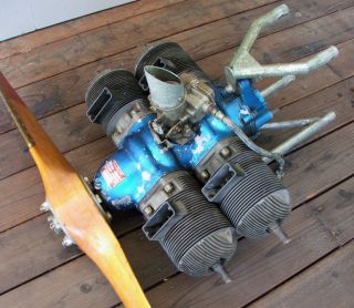 Vintage Airplane McCulloch 4318A Drone Motor Engine
