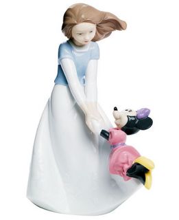 Nao by Lladro Collectible Disney Figurine, Friends With Minnie Mouse