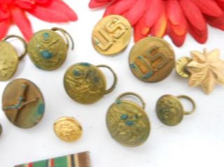 Vintage United States Gold Tone Military Awards Button Lot C351