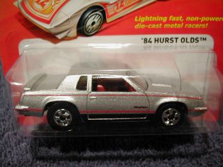 Hot Wheels 2012 The Hot Ones 84 Hurst Olds Wowzers