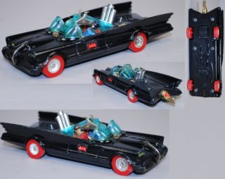 Batman Corgi 1966 267 Batmobile 1973 Red Tire Whizzwheels