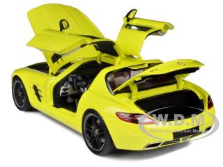 MERCEDES SLS AMG YELLOW WITH BLACK WHEELS 1/18 BY MINICHAMPS 100039022