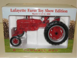 Farmall 200 wide front Lafayette Show tractor with diecast rims