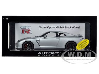 Brand new 118 scale diecast model car of Nissan GT R R35 Ultimate
