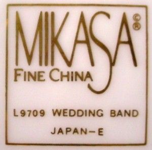 Mikasa China Wedding Band Gold Pattern L9709 Teapot Tea Pot
