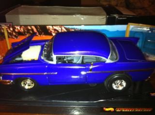 LIMITED EDITION HOT WHEELDIE CAST   THIS CAR IS VERY DETAILED