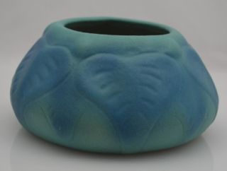 Van Briggle Pottery Turquoise Leaf Bowl Repeating Leaf Pattern Bowl