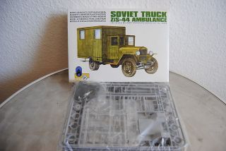 Zis 44 Ambulance, SOVIET TRUCK, Art. Nr.35002, M. 135