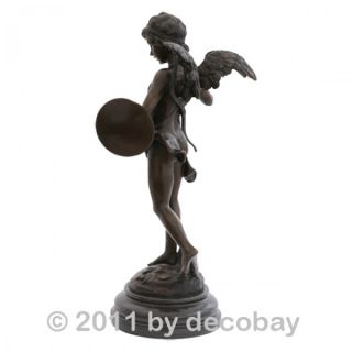 Amor Engel mit Pfeil Bogen und Schutzschild Bronze Skulptur Garten