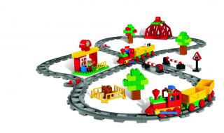 Schiebezug Set 9212   Lego Eisenbahn Schienen 129 tlg. ab 2 Jahre NEU