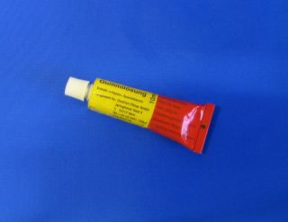 , Gummikleber, 10 ml, 135,  EUR / Liter, Vulkanisierlösung