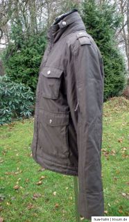 BOGNER sportliche Herrenjacke Gr. 46, Steppfutter, versteckte Kapuze