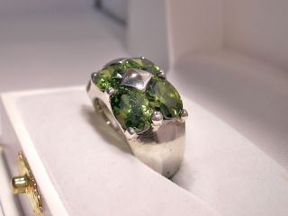 Damenring 925 er Silber / 6 grüne Steine