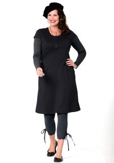 863.222 Kleid, schwarz