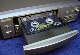 SONY Midi Tape Deck TC S1 Kassettendeck aus der SCALA Serie (31 cm