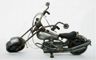 Harley Davidson Motorrad Modell aus Schrauben 12 Metall