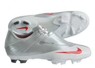 NIKE FUSSBALLSCHUHE STEAM V FG WEISS Gr. 38,5 RIBERY