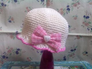 cappello cappellino uncinetto crochet bimba bambina cotone fiocco rosa