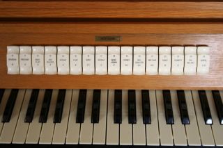 Eminent 8150 DL Sakralorgel Kirchenorgel Orgel mit 32r BDO Vollpedal