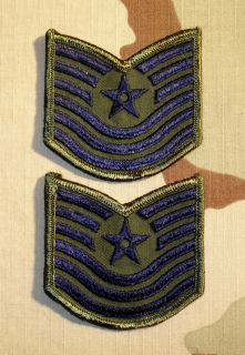 Paar Orig US Air Force Technical Sergeant (tarn) Aufnäher Patch