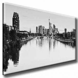 Leinwand Bild Frankfurt Skyline Schwarzweiß Wasser Spiegelung Bilder