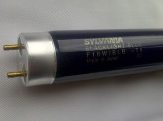 Sylvania 2ft Black Light Blue UV Tube 18W T8 590mm DISCO Lamp