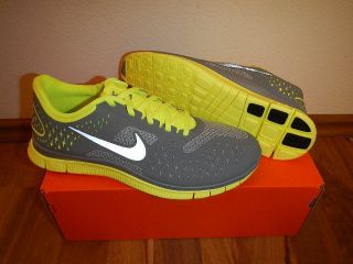 Nike Free 4.0 V2 grau Neon gelb Laufschuhe Gr. 11 45 light NEU Running