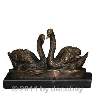Schwan Schwan Figuren aus Bronze. 2 Schwäne als tierische Dekoration