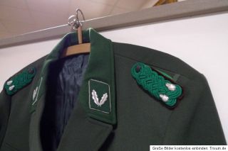 Uniform eines Forstbeamten der DDR   Oberförster? Uniform Größe 55