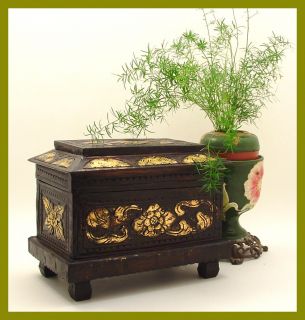 orientalische Truhe Gold Antik Kunst Schmuckkasten Holz geschnitzt