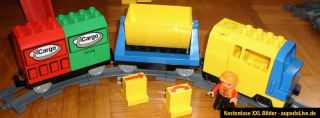 Lego Duplo*E Lok*Eisenbahn elektr.*mit zwei Anhänger*Hänger*Waggon